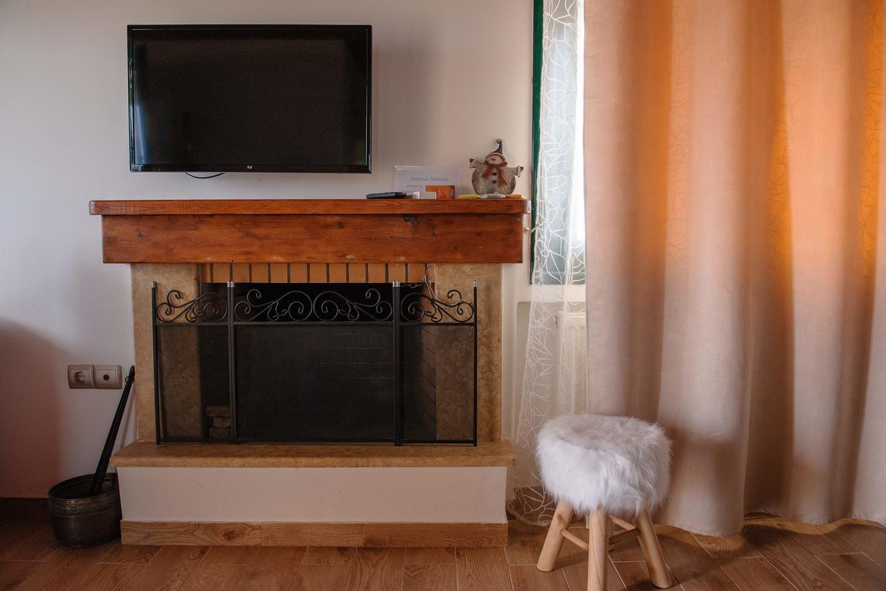 Artemis Sunrise Apartment Екстериор снимка