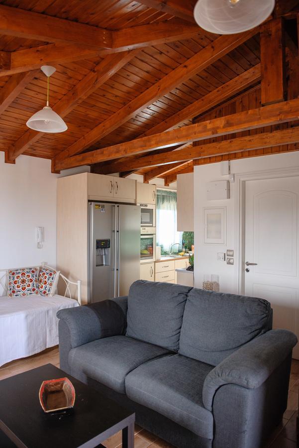Artemis Sunrise Apartment Екстериор снимка
